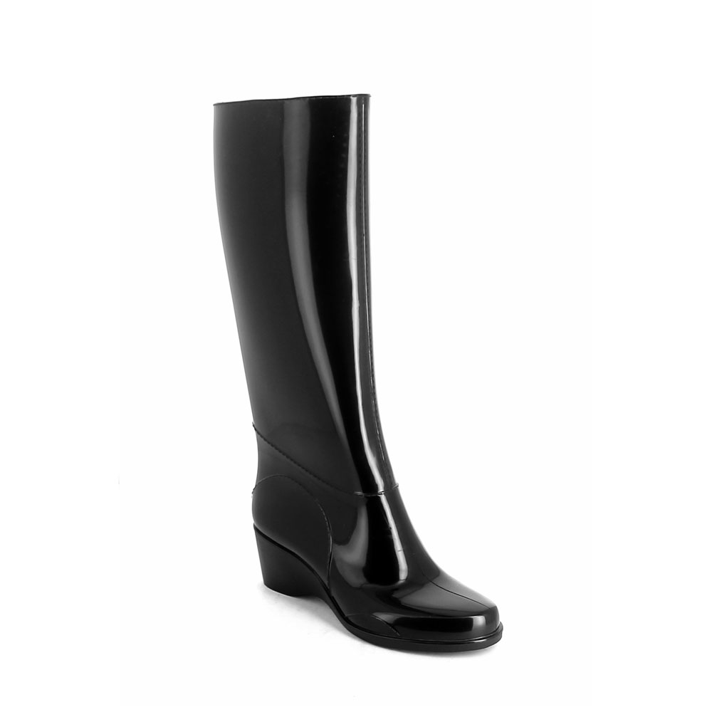 Boot in bright finish pvc with wedge outsole and high boot leg