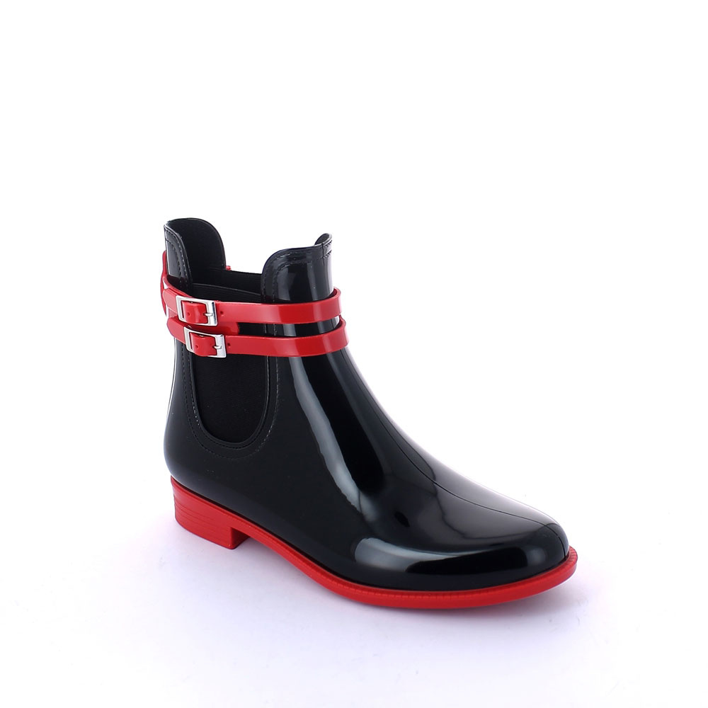 Chelsea boot in bright pvc with black colour elastic band on ankle sides and with double strap and buckle