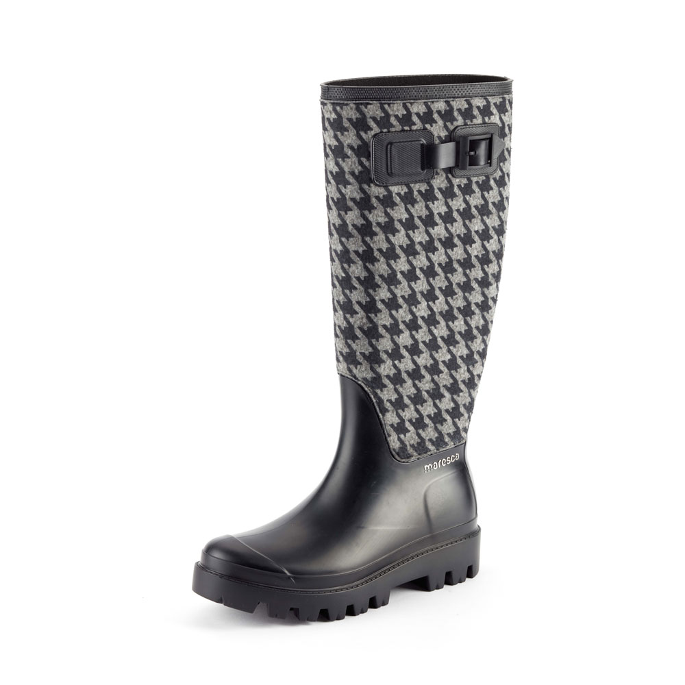 Matt finish pvc Wellington boot with &quot;pied de poule&quot; fabric sewn on the bootleg and pvc lateral strap;  Lug outsole (VIB outsole). Made in Italy