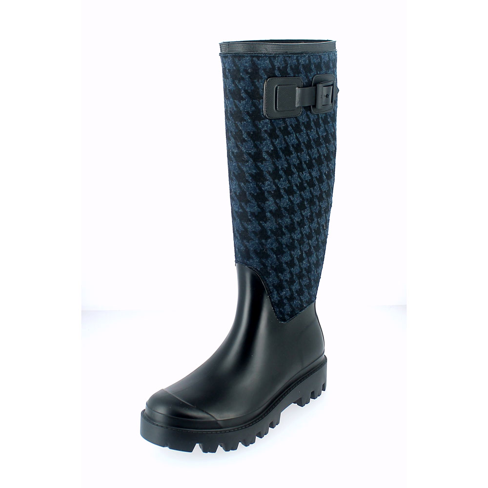 Matt finish pvc Wellington boot with 