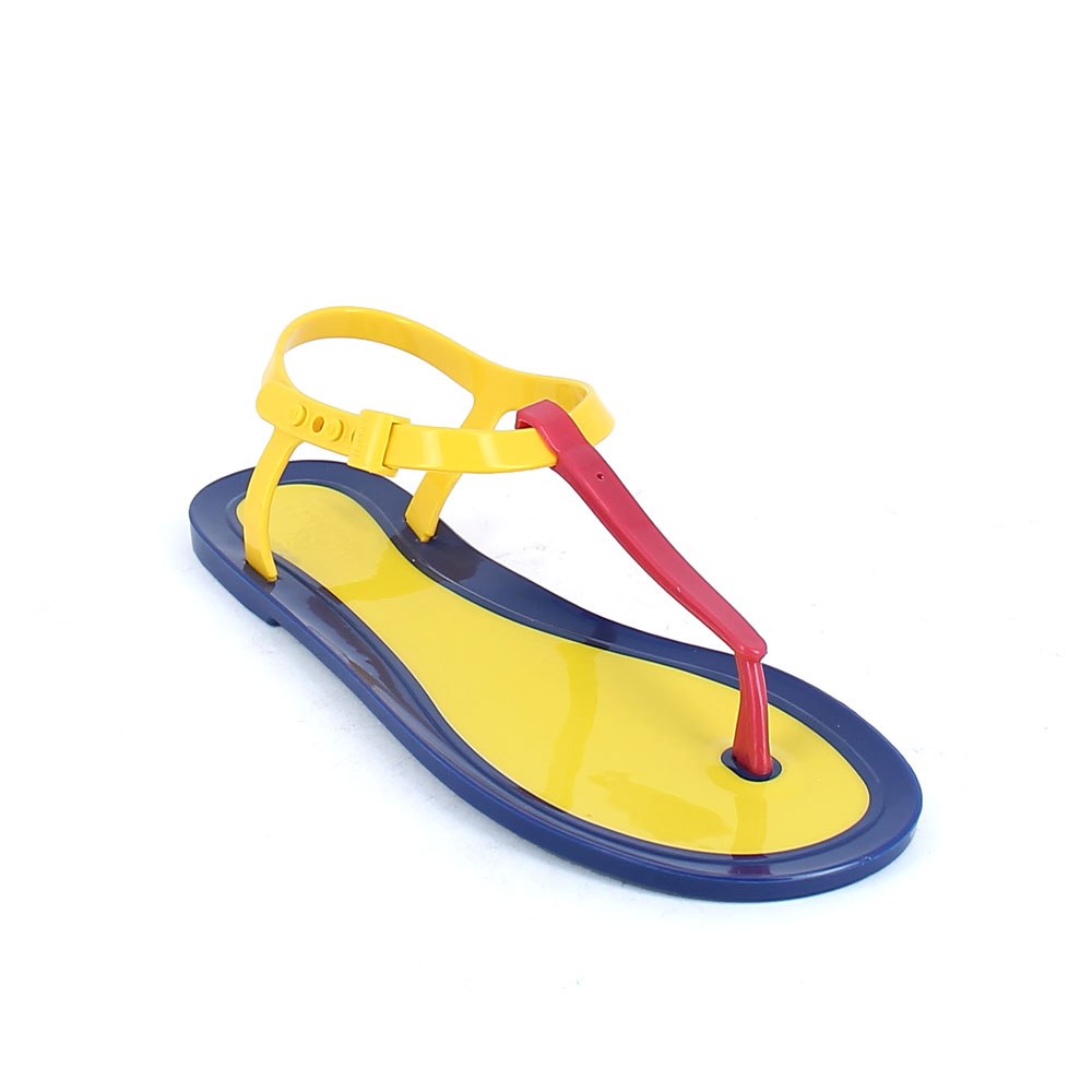 Flip flop pvc sandal with plastic fastening