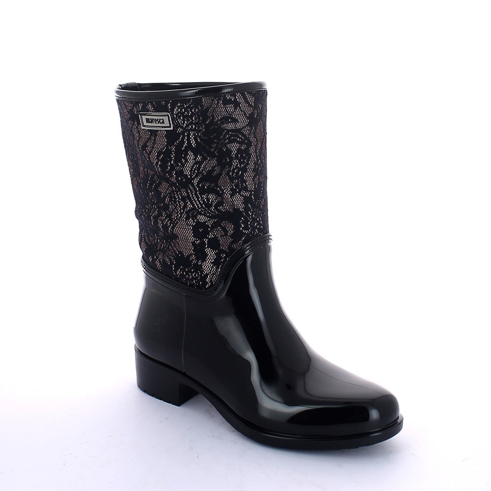 Pvc galosh with low "Lace" bootleg and synthetic sheared faux fur inner lining and wool foot lining