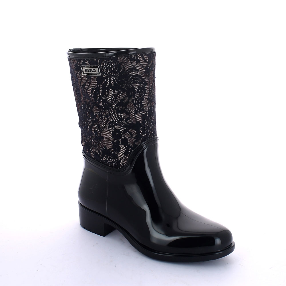 Pvc galosh with low &quot;Lace&quot; bootleg and synthetic sheared faux fur inner lining and wool foot lining