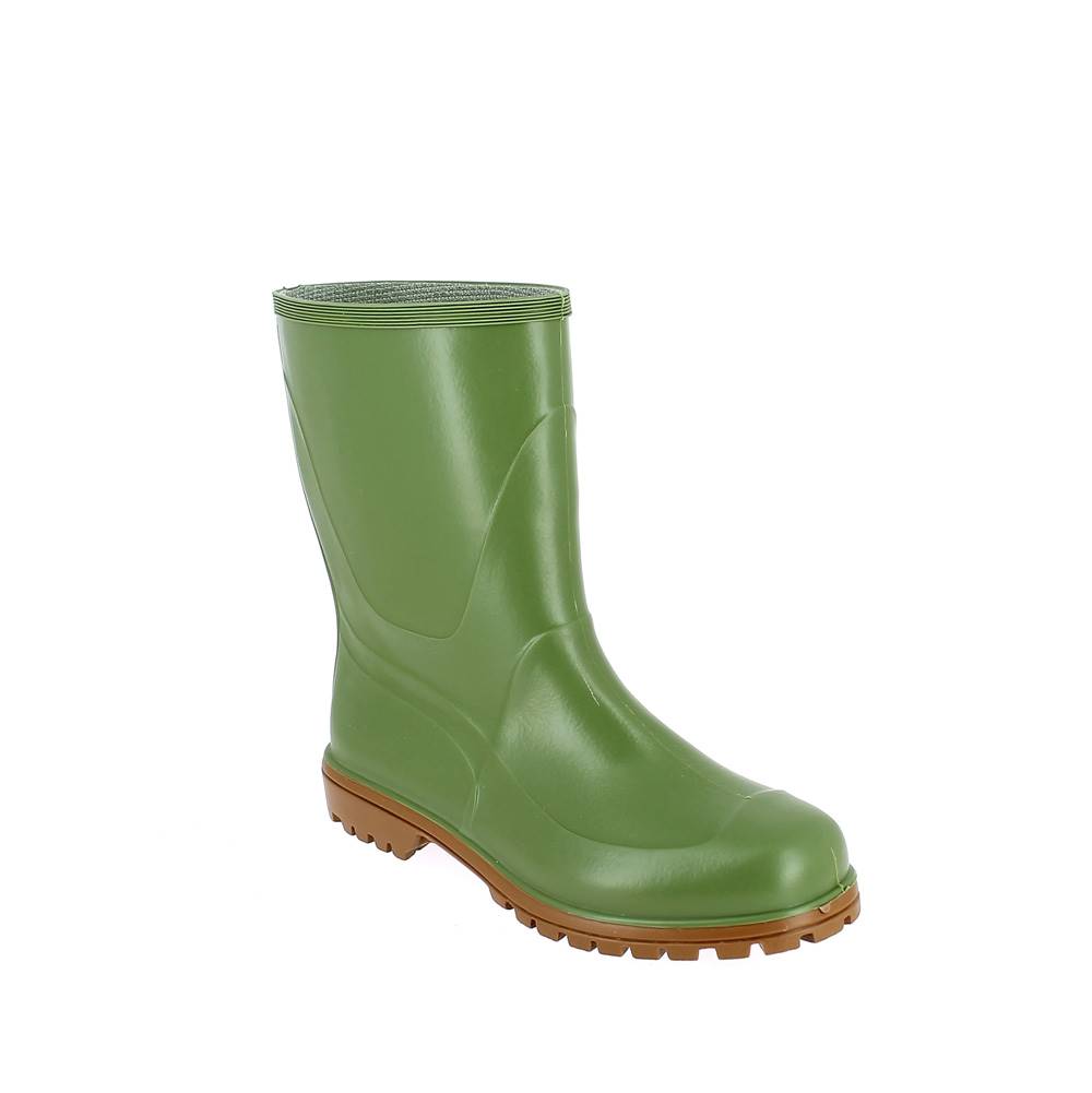 Pvc low boot with lug outsole