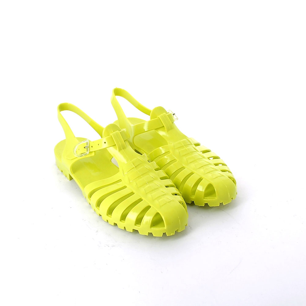 Solid colour pvc sandal with bright finish