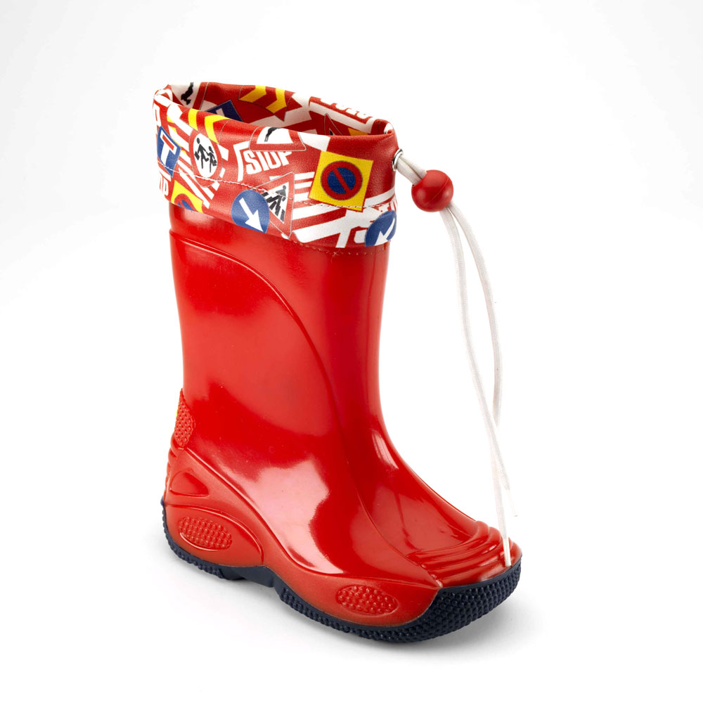 Adjustable collar with coloured print, lace and lace-clip on a children rainboot